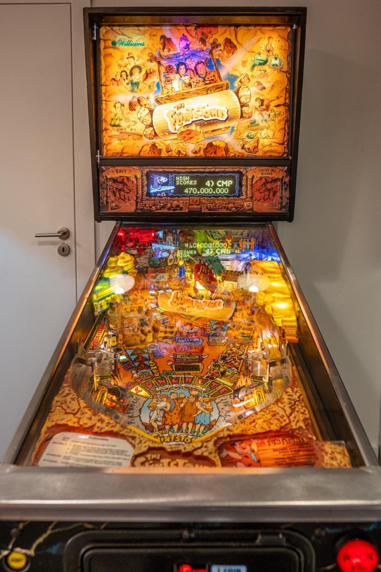 Monchique Resort & Spa Exteriör bild The pinball machine